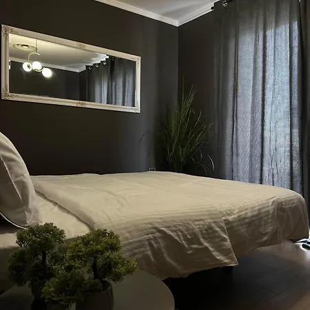 酒店 Misk & 地拉那