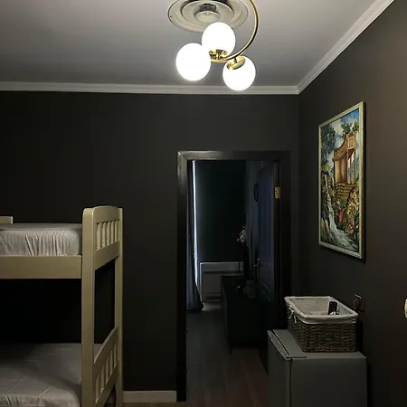 Misk & Hotell Tirana