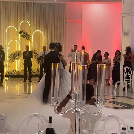 Misk & Ξενοδοχείο Τίρανα