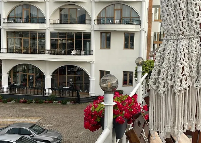 Szálloda Misk & Tirana